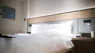 新人探花系列老王探花外围兼职美女宾馆偷拍