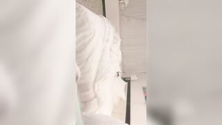 黑丝肥臀大奶人妻和老公激情啪啪洗完香香再干一炮