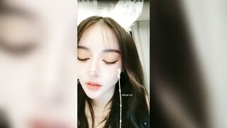 顶尖女神绿播下海美少女豆包包颜值实在太高喷水不断