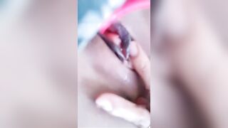 肥臀大奶风骚欲姐淫声荡语撩骚互动公园里近拍掰穴道具玩弄无毛骚逼