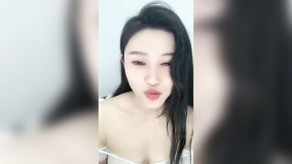 顶级绿播G奶女神回归小玉777抖奶骚舞诱惑超级性感-4