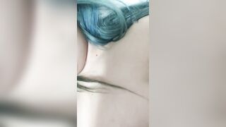 高中小骚货小小年纪咪咪发育的超棒粉嫩的小穴