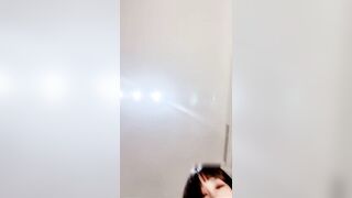 高跟肥臀大奶御姐淫声荡语撩骚互动掰穴扣逼自慰