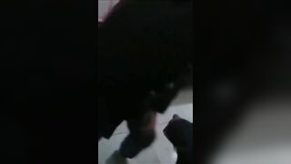 抓奸现场提奸在床小三搞破鞋的精彩合集衣服都没穿就开始挨打了