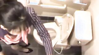 中日亚航空姐厕拍流出