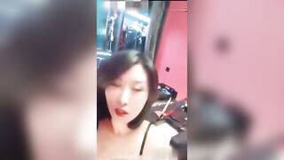 女同调教气质女S御姐样母狗被虐哭