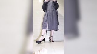 极品推特淫荡生物老师闵儿_
