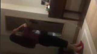 温柔乖巧的少妇真听话不只舔鸡巴连毒龙钻都肯