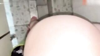 疫情封校女大学生宿舍偷拍室友合集