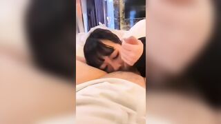 极品颜值校花女神被富二代包养私下里跟母狗一样舔鸡巴被调教