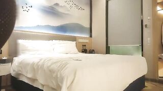 鸭哥三场精品黄衣超模加钟2