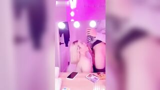每天起床都被大屌操逼操醒