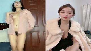 苗窕御姐淫声荡语撩骚互动道具自慰_