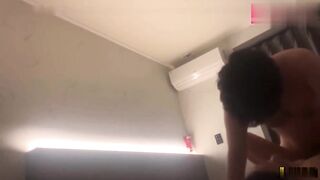 反差婊学妹有女奴母狗潜质趴着吸舔精液