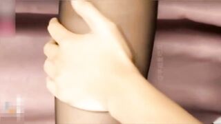 （真实乱伦〗骚姐姐发现弟弟看黄片勾引弟弟乱伦