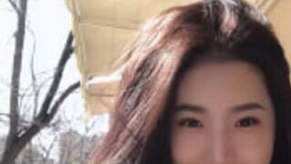 北京嫩模瑶瑶和男友玩裸体性爱厨房一边做菜一边被玩逼貌似厨艺还不错